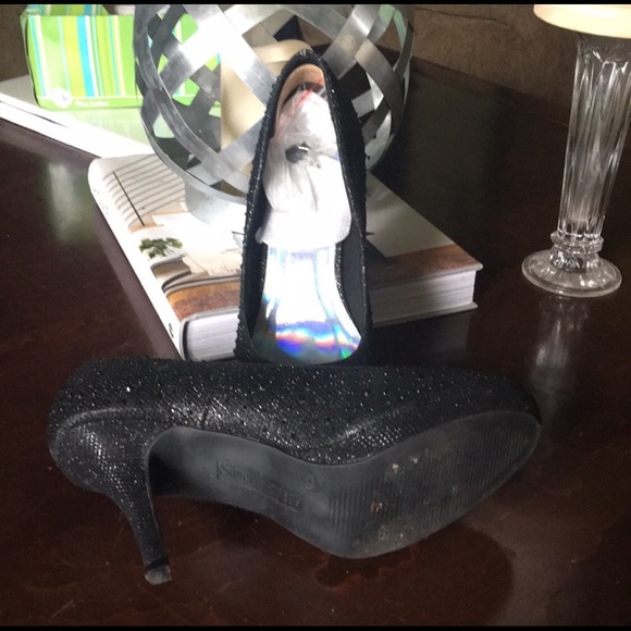 Black sparkly pumps - Picture 3 of 5